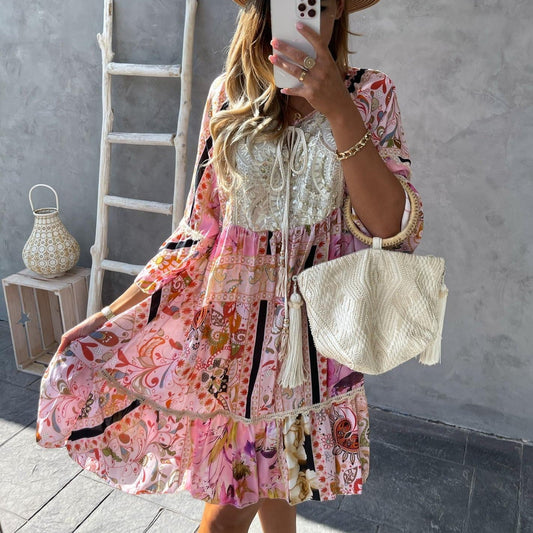 Kristina - Elegante blonderkjole med trykk