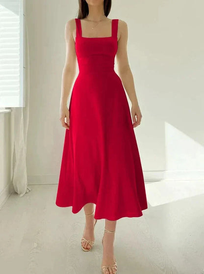 Jette - Elegant, ensfarget kjole