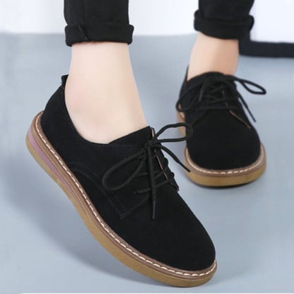 Dame Derby Sko – Semsket Skinn – Komfortabel Chunky Såle – Casual & Pen Stil