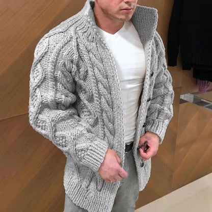 Herre Strikket Cardigan - Tykk Kabelstrikk - Høy Krage - Avslappet Passform - Knapper