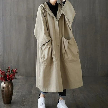 Dame Trenchcoat - Oversized Passform - Hette og Store Sidelommer - Knappelukking