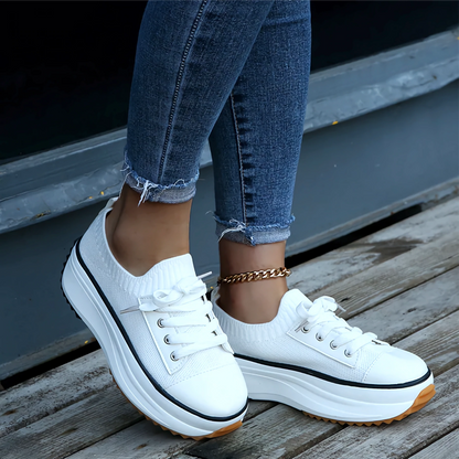 Women's Sneakers – Knitted Upper – Comfortable Fit – Platform Sole with Good Grip