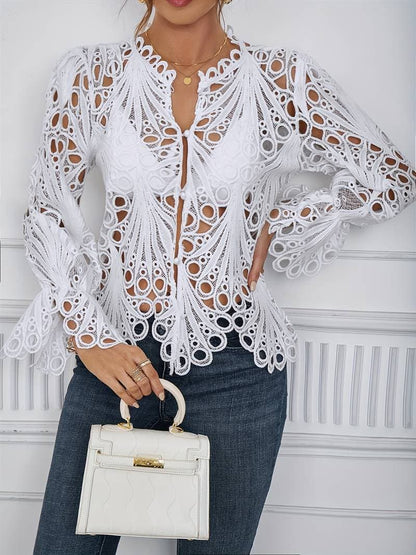 Damebluse - Elegant Blonder - Langermet - Rund Hals - Knappelukking