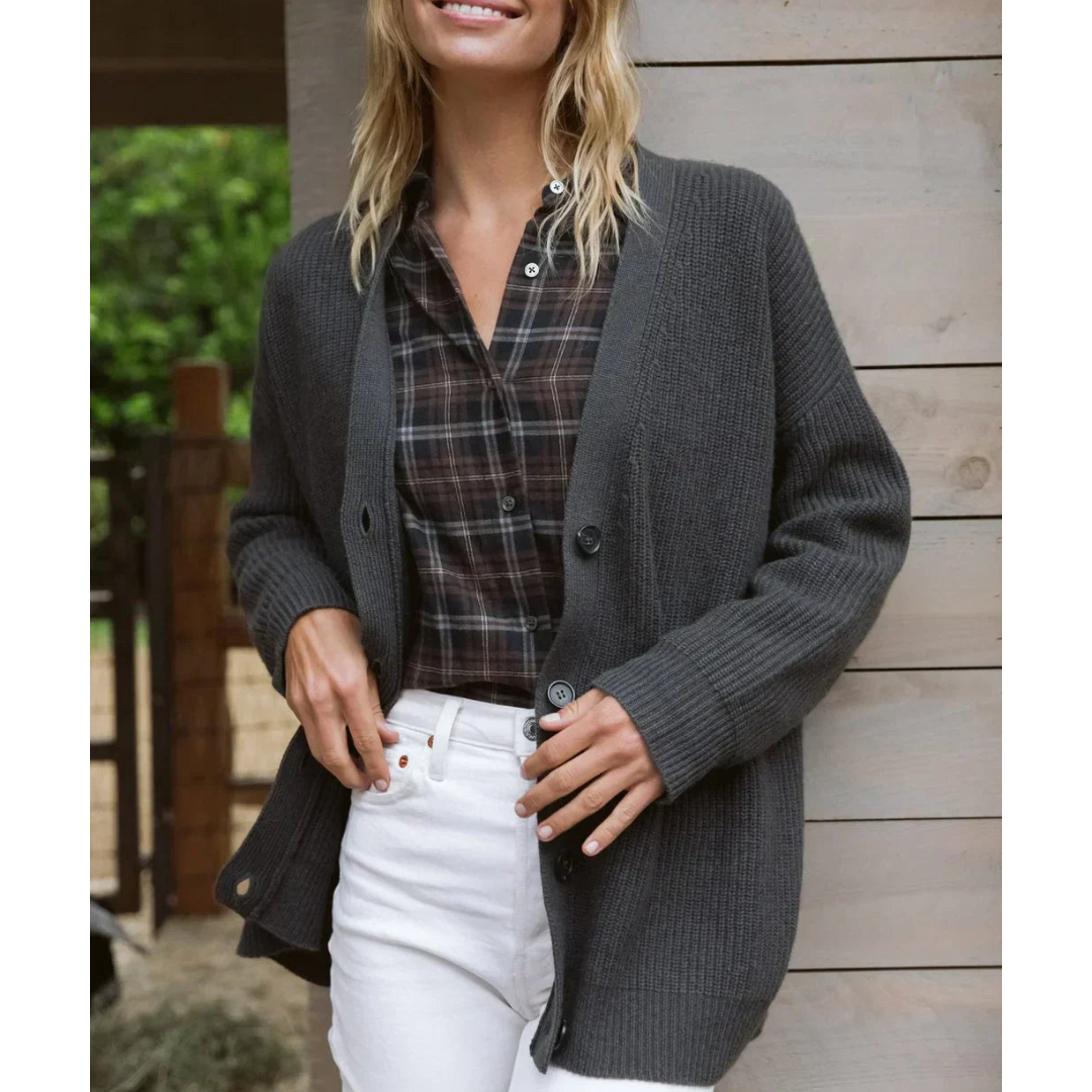 Women's Long Knitted Cardigan – Relaxed Fit – Wool Blend – V-Neck – Buttons