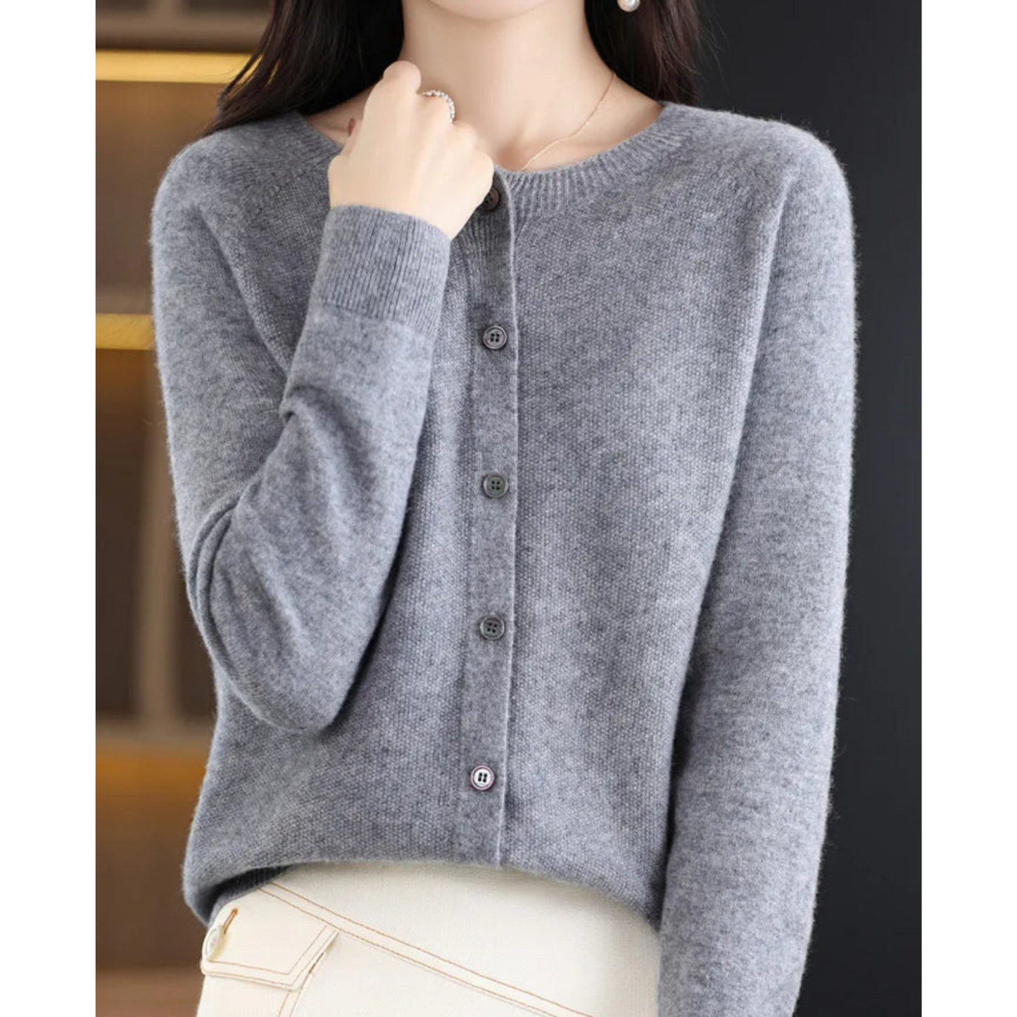 Dame Cardigan - Myk Ull-Kasjmir - Rund Hals - Knappelukking - Komfortabel Passform