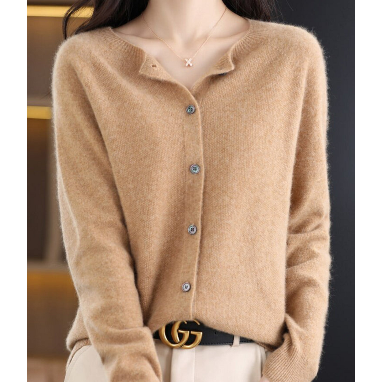 Dame Cardigan - Myk Ull-Kasjmir - Rund Hals - Knappelukking - Komfortabel Passform