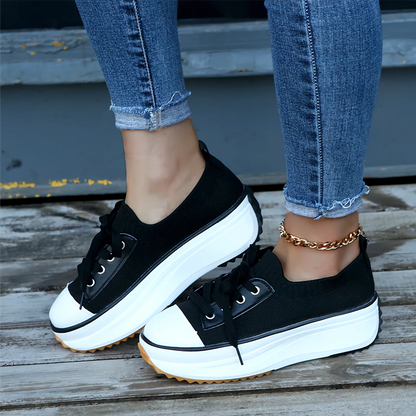 Women's Sneakers – Knitted Upper – Comfortable Fit – Platform Sole with Good Grip