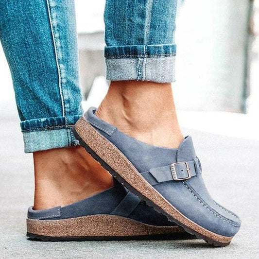 Unisex Slippers - Suede Leather - Ergonomic Footbed - Adjustable Strap