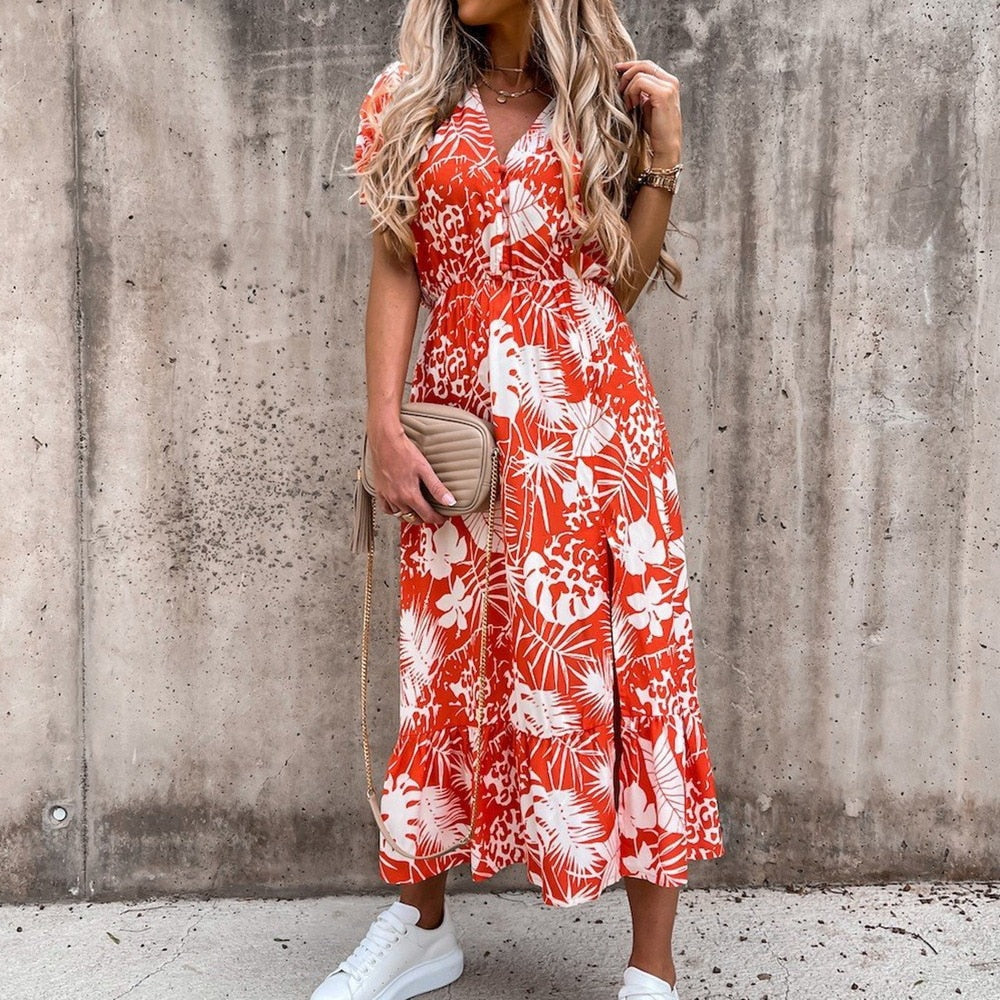Women's Midi Dress - V-neck - Short Puff Sleeves - Fitted Waist - Floral Print