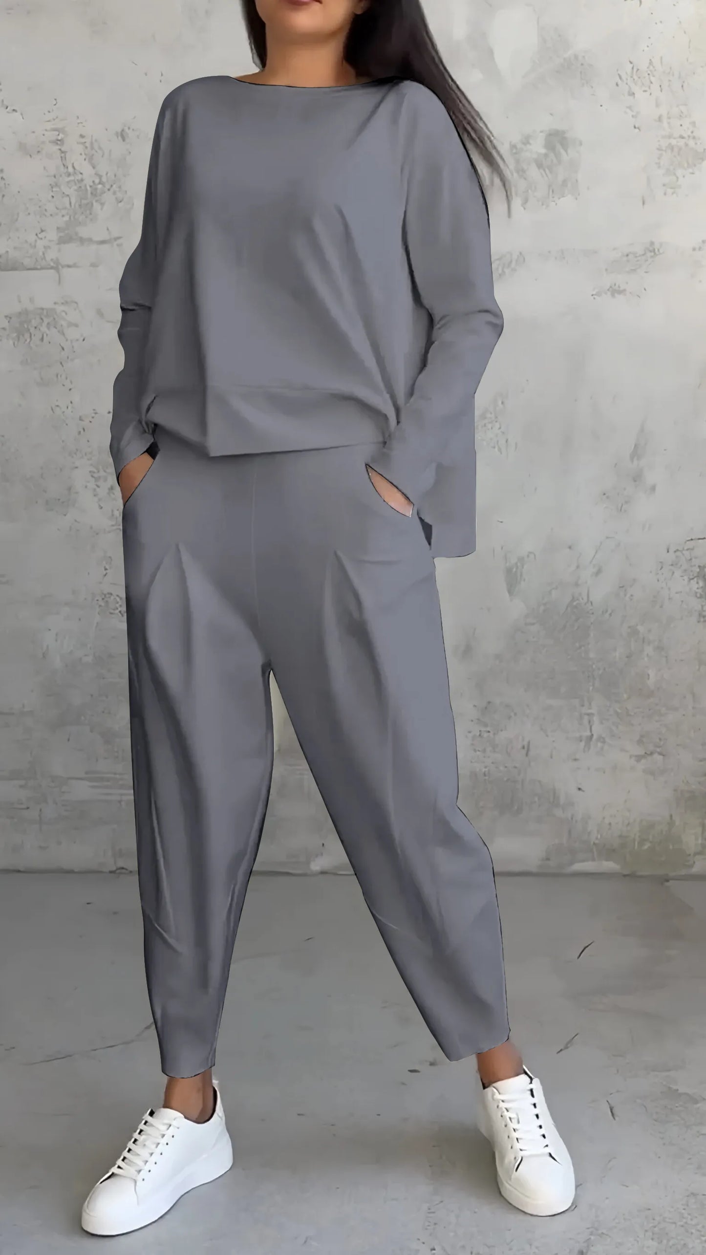 Women's Two-Piece Set – Relaxed Fit – Long-Sleeved Top and Harem Pants – Breathable Fabric