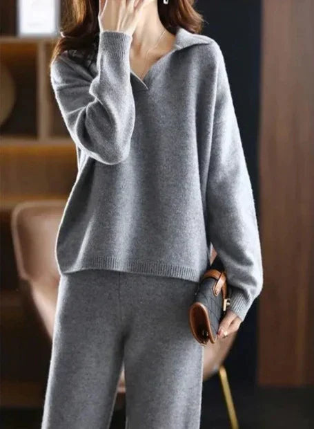 Women's Tracksuit – Soft Knit – Oversized Fit – Polo Shirt-Sweater and Pants