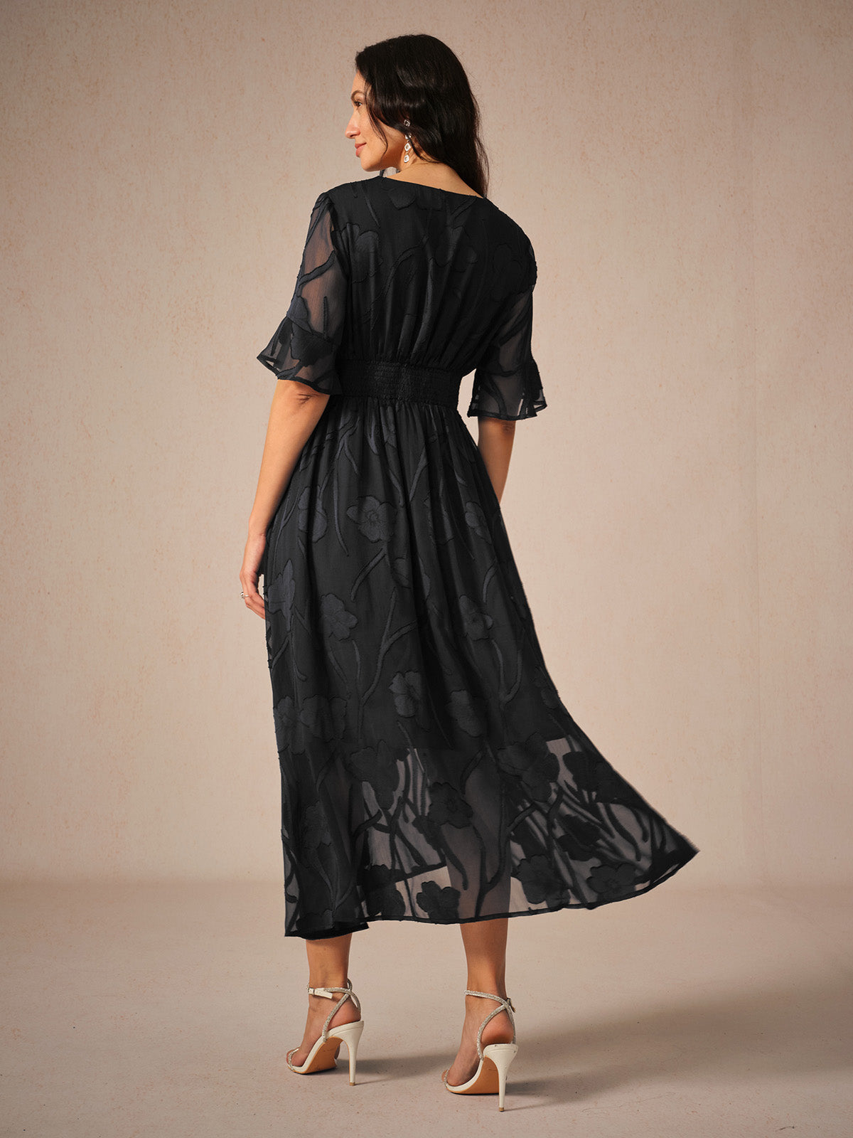 Dress for Women – Lace Maxi Dress – V-Neck – Ruffle Sleeves – Elegant Fit