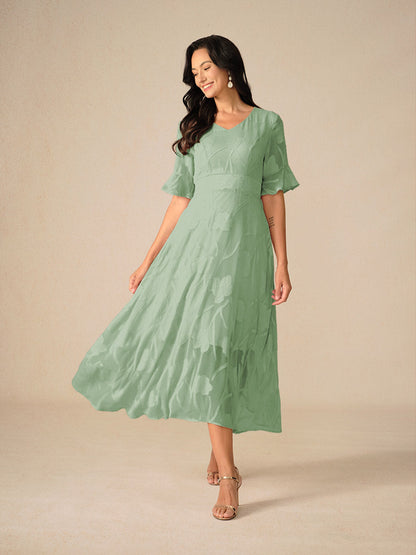 Dress for Women – Lace Maxi Dress – V-Neck – Ruffle Sleeves – Elegant Fit