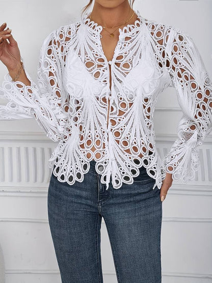 Damebluse - Elegant Blonder - Langermet - Rund Hals - Knappelukking