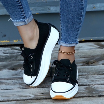 Women's Sneakers – Knitted Upper – Comfortable Fit – Platform Sole with Good Grip