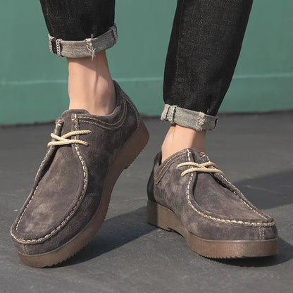 Herresko - Semsket Skinn - Slitesterk Gummisåle - Komfortabel Snøring - Casual Look