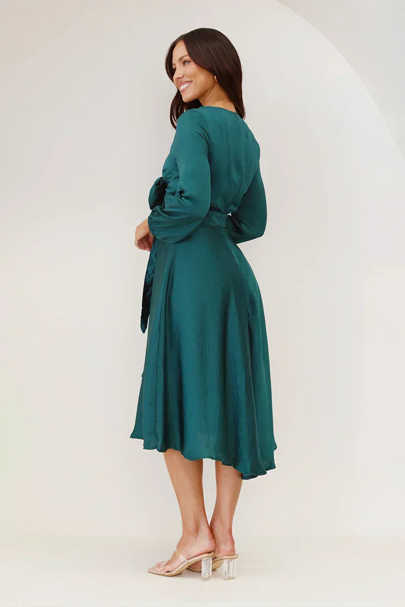Dress for Women – Midi Length – Figure-Hugging Fit – Bow Detail – Silky Soft Fabric