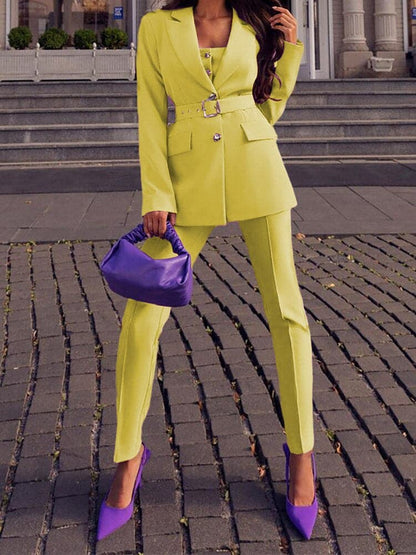 Women's Suit – Tailored Blazer with Belt – Slim Fit Pants – Elegant Formal Look