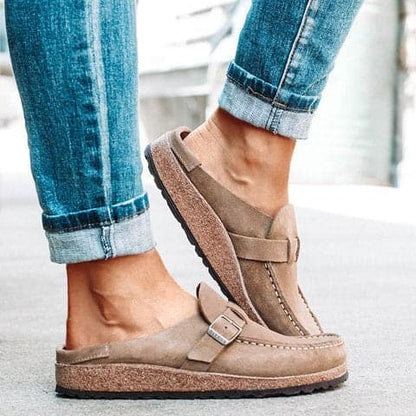 Unisex Slippers - Suede Leather - Ergonomic Footbed - Adjustable Strap
