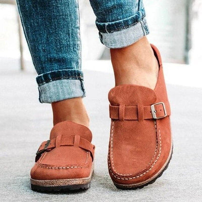 Unisex Slippers - Suede Leather - Ergonomic Footbed - Adjustable Strap