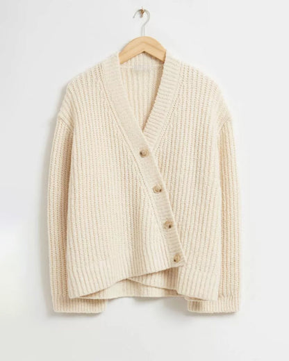 Dame Strikkecardigan - Oversized Passform - V-hals - Chunky Ribbestrikk med Knapper