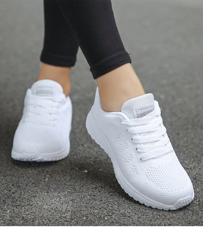 Women's Sneakers – Breathable Mesh – Low Model – Light and Supportive Fit – Lacing