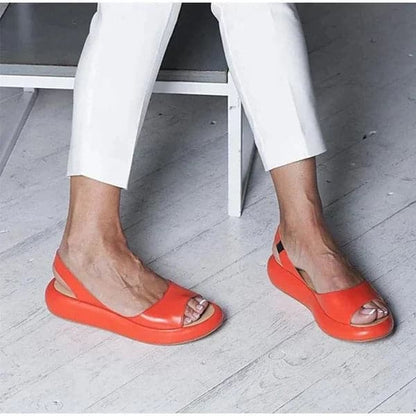 Women's Sandals – Open Toe – Comfortable Flat Sole – Trendy Cutout Detail