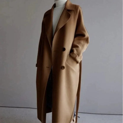 Dame Lang Ullkåpe – Klassisk Passform – Dobbeltspent med Belte – Elegant Design