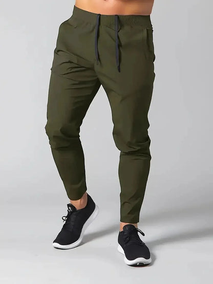 Herre Joggebukse – Tapered Passform – Elastisk Liv – Komfortabel og Allsidig