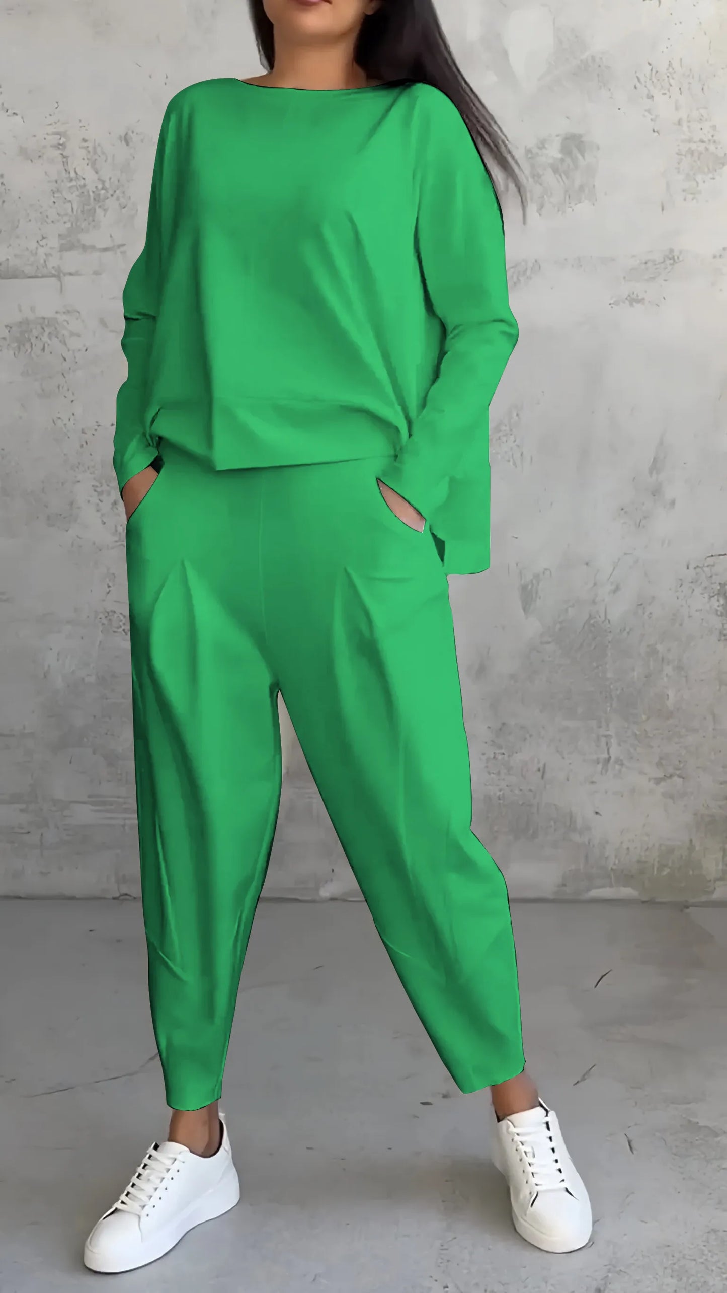 Women's Two-Piece Set – Relaxed Fit – Long-Sleeved Top and Harem Pants – Breathable Fabric