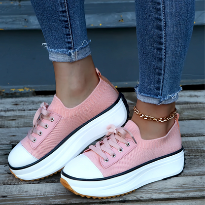 Women's Sneakers – Knitted Upper – Comfortable Fit – Platform Sole with Good Grip
