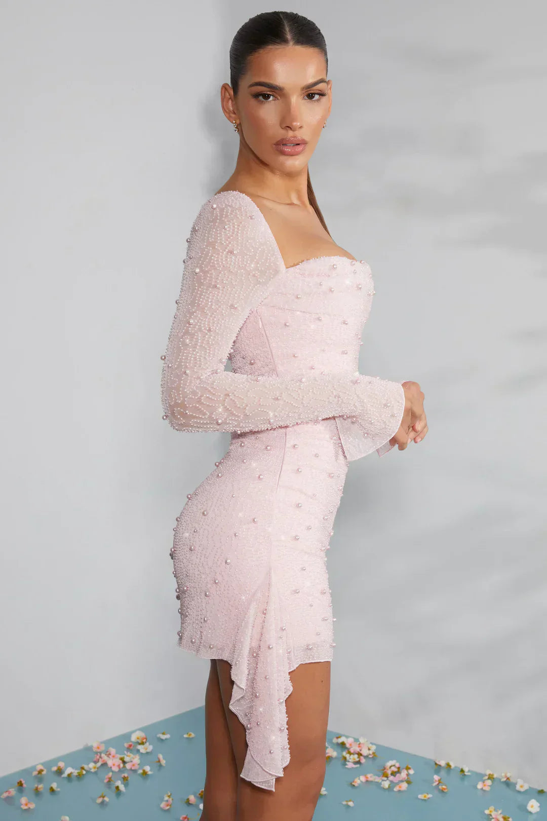 Dress woman – Tight fit – Transparent fabric with pearls – Ruched body – Long sleeves