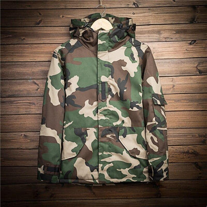 Eric - Modern camouflage jacket with hood