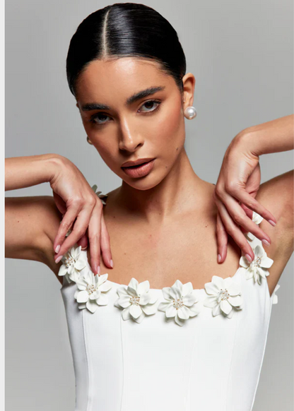 Dress for Women – Fitted Bodice – A-line Fit – Sleeveless with Floral Details