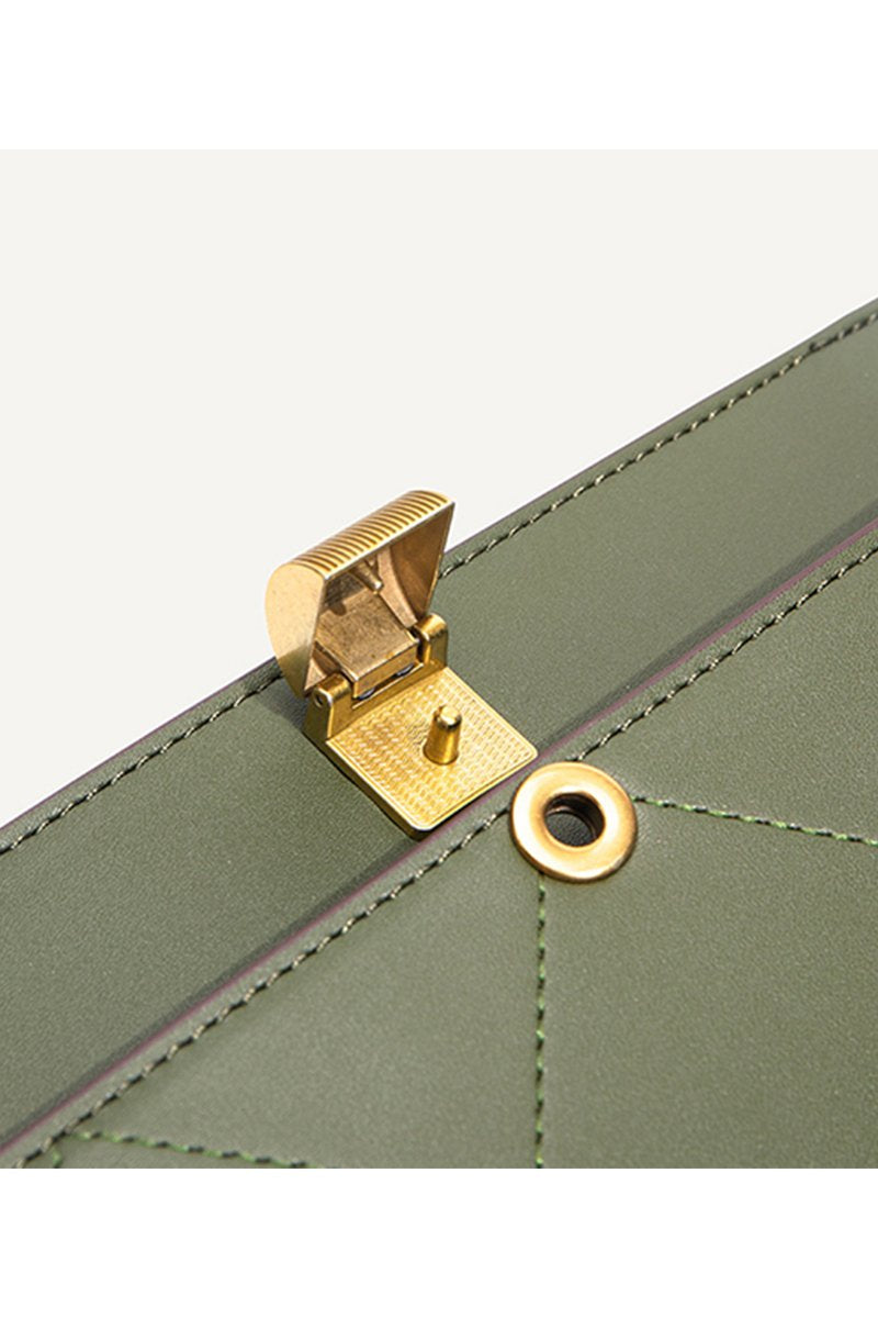 Vittoria Quilted Shoulder Bag | Chain Strap Shoulder Bag