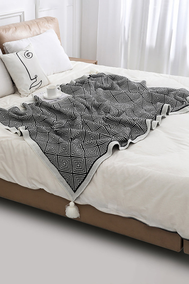Bohemian Geometric Knit Throw Blanket With Fringed Edges