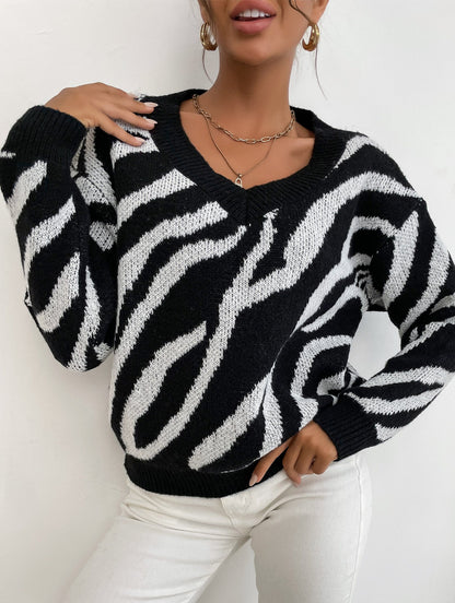 Teresa Cropped Sweater | V-Neck Zebra Print Sweater
