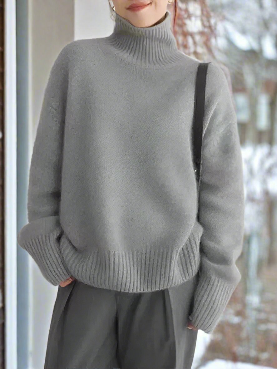Women's High-Neck Sweater - Wool Blend - Oversized Fit - Soft Knitted Comfort