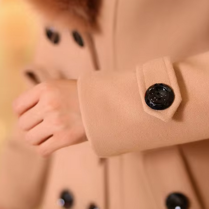 Women's Double-Breasted Trench Coat - Wool Blend - Tailored Fit - Faux Fur Collar