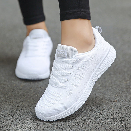 Women's Sneakers – Breathable Mesh – Low Model – Light and Supportive Fit – Lacing
