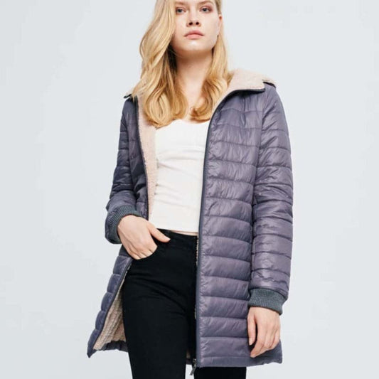 Women's Padded Jacket – Lightweight and Insulated – Mid-Thigh Length – High Collar – Zipper Closure