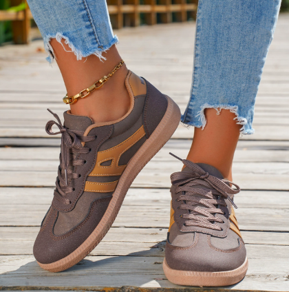 Women's Sneakers – Ergonomic Fit – Breathable Texture – Low Top – Lacing