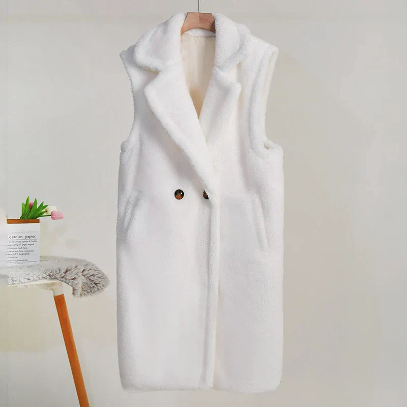 Women's Teddy Vest – Sleeveless – Oversized Fit – Plush Texture – Mid-Length – Large Lapels
