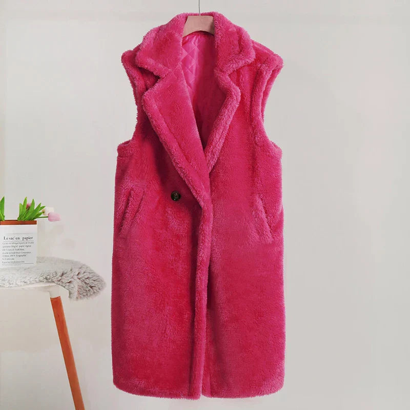 Women's Teddy Vest – Sleeveless – Oversized Fit – Plush Texture – Mid-Length – Large Lapels