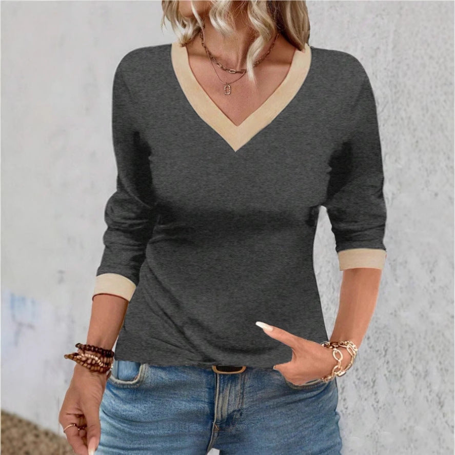Women's T-shirt – V-neck – Relaxed fit – Soft knit – 3/4 sleeves – Minimalist design