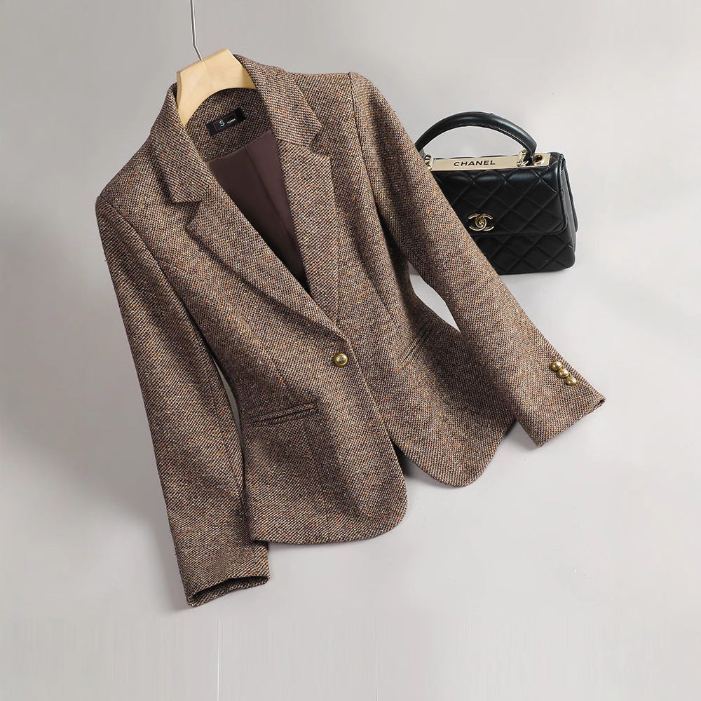 Women's Blazer – Tailored Fit – Luxurious Fabric – Single Button – Button Details
