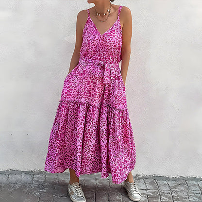 Dress woman – Sleeveless V-neck – Relaxed fit – Midi dress with ruffles and tie belt