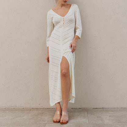 Dress woman – Long knitted – Slim fit – Deep V-neck – Slit – Hole pattern – Long sleeves