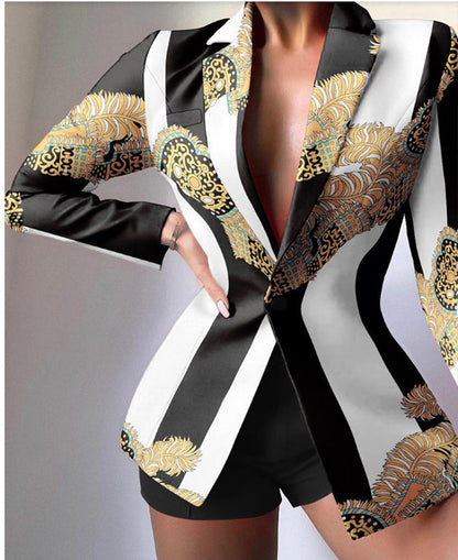 Women's Blazer – Tailored Fit – Leopard Pattern – Notched Lapels – Elegant Statement