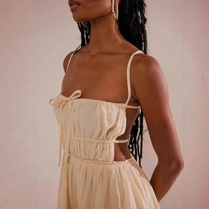 Dress woman – Mini dress – Smock bodice – Spaghetti straps – Ruffle edge – Loose fit
